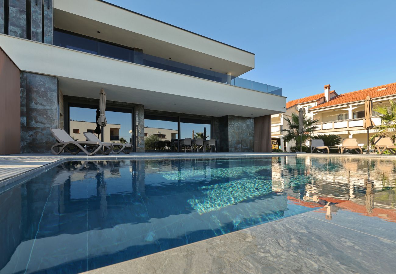 Villa in Vir - Villa pot