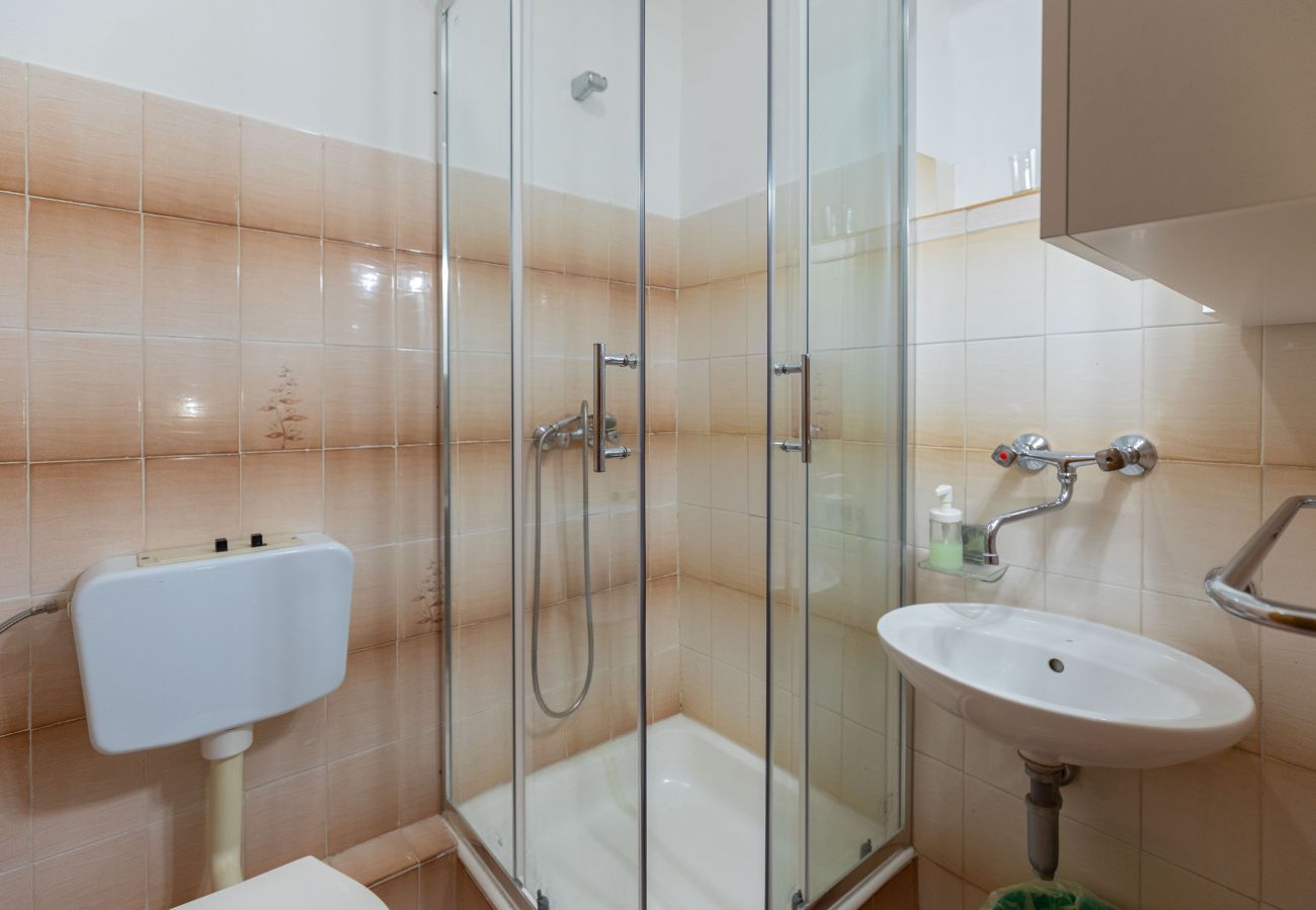 Ferienwohnung in Starigrad - Pansion Tinka Apartment No 8