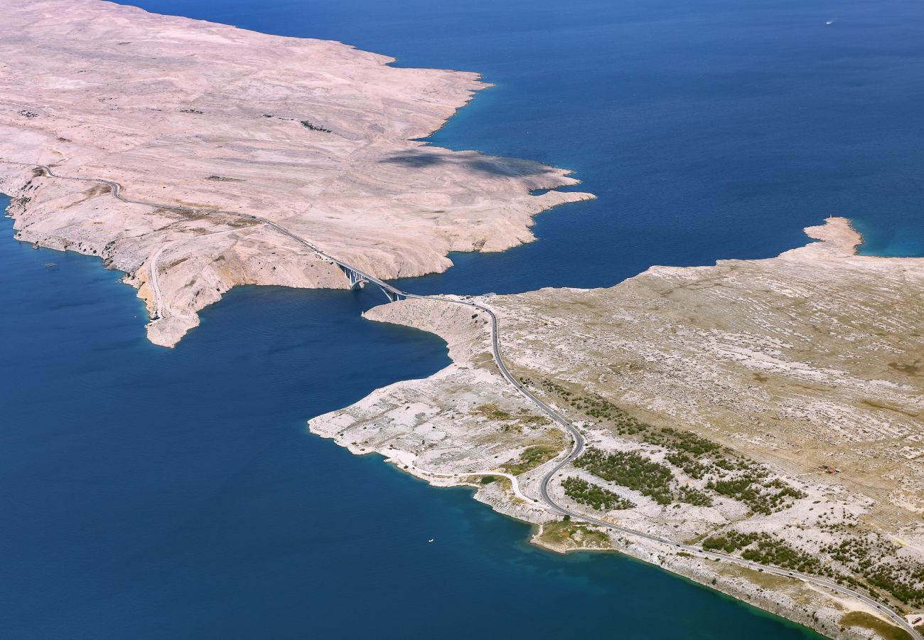 Ferienhaus in Ražanac - Fortica, Ferienhaus mit 2 Terrassen und