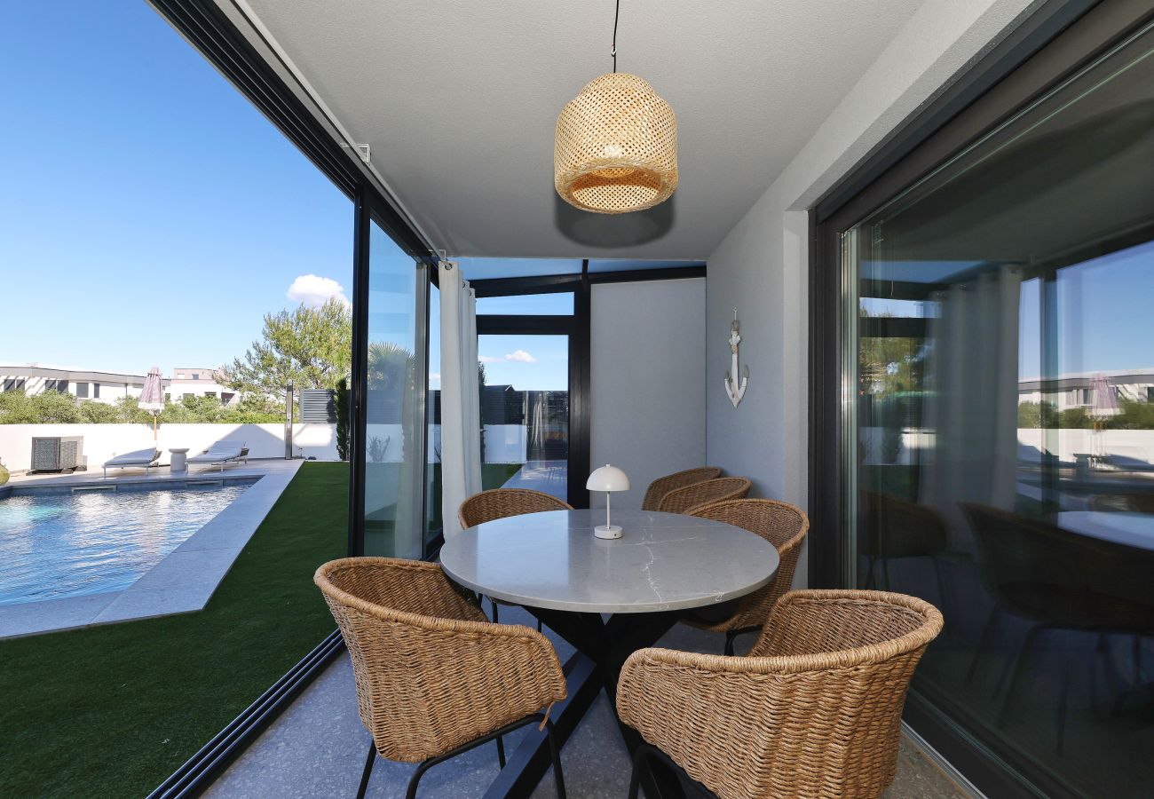 Ferienwohnung in Nin - RoBell