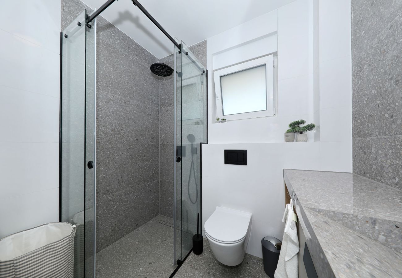 Ferienwohnung in Nin - RoBell