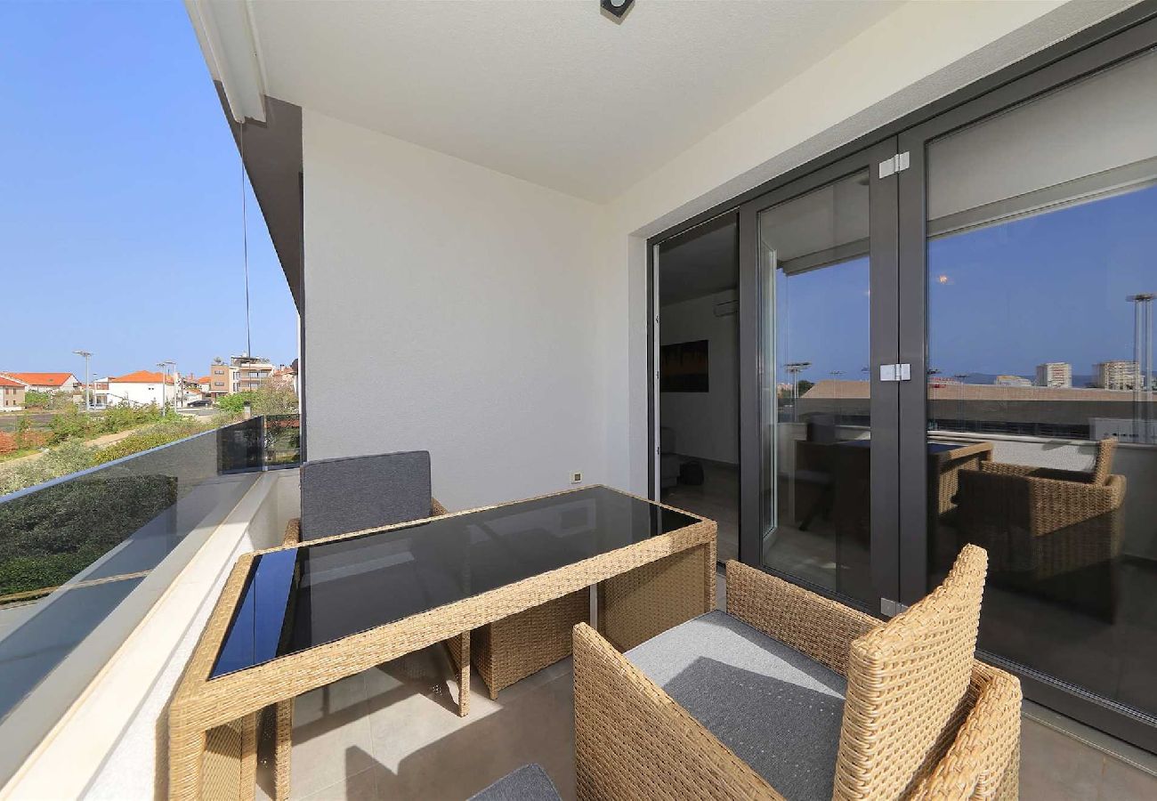 Ferienwohnung in Zadar - Penthouse 6 mit Whirlpool und Meerblick
