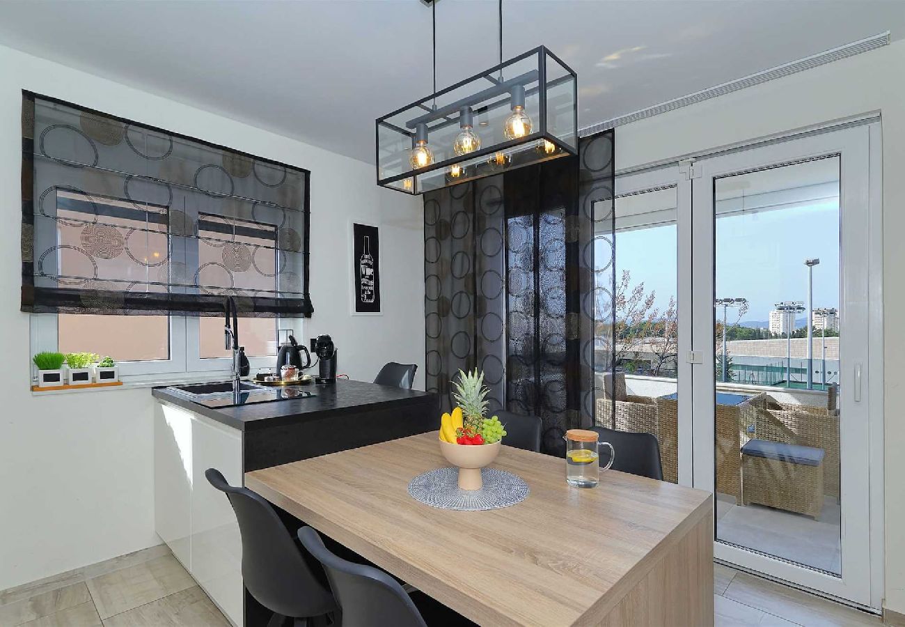 Ferienwohnung in Zadar - Penthouse 6 mit Whirlpool und Meerblick