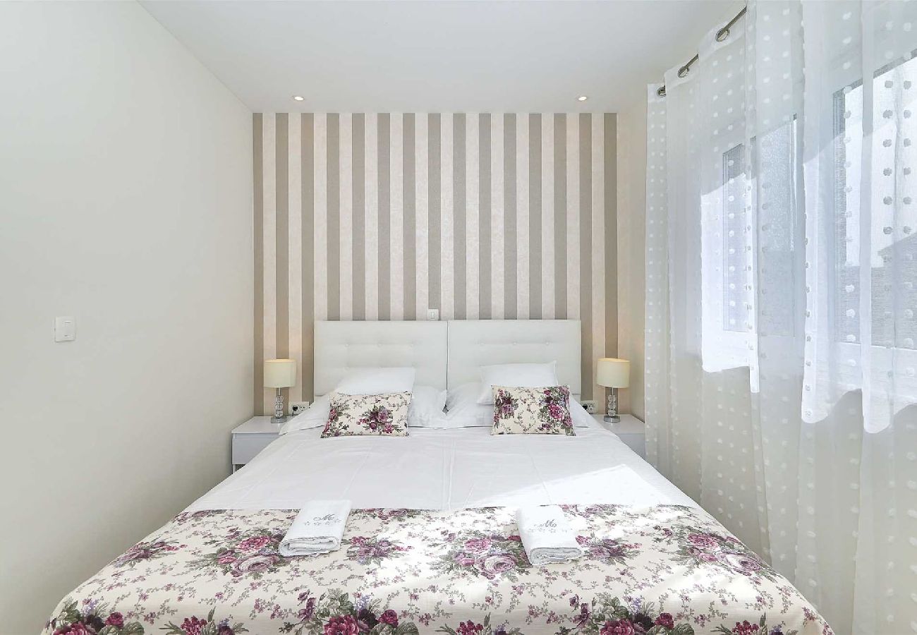 Ferienwohnung in Zadar - Penthouse 6 mit Whirlpool und Meerblick