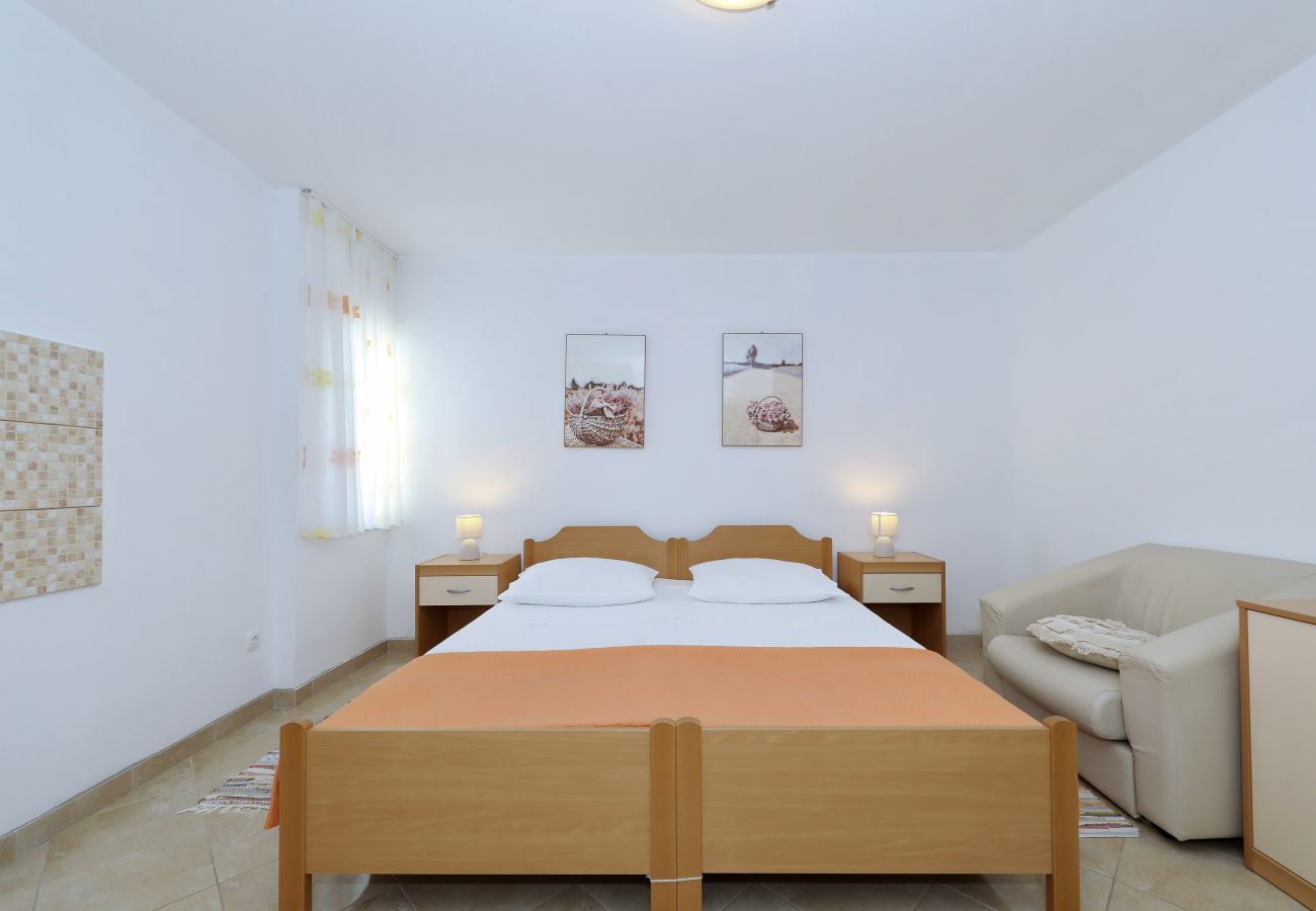 Ferienhaus in Polaca - Polaca, Ferienhaus mit Pool, Grill und