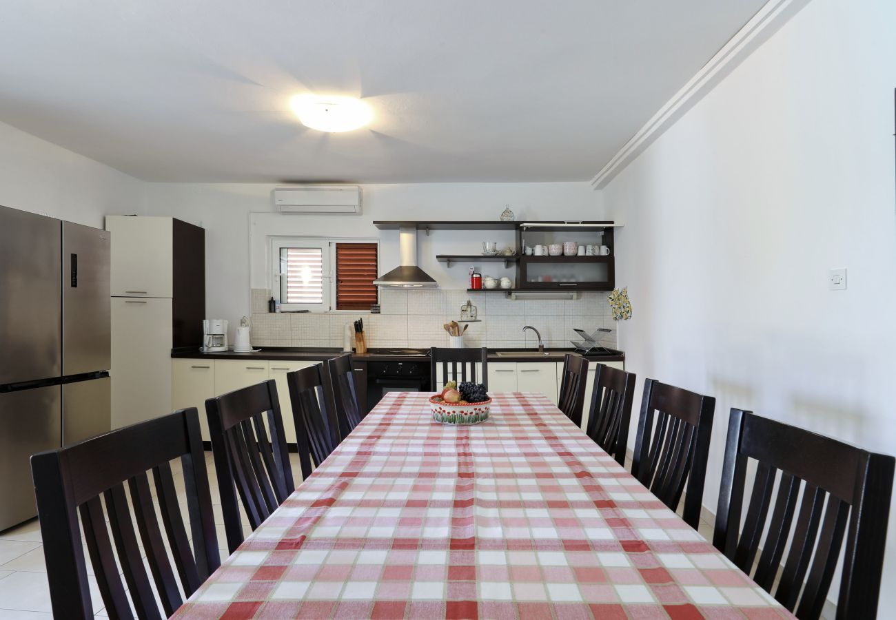 Ferienhaus in Polaca - Polaca, Ferienhaus mit Pool, Grill und