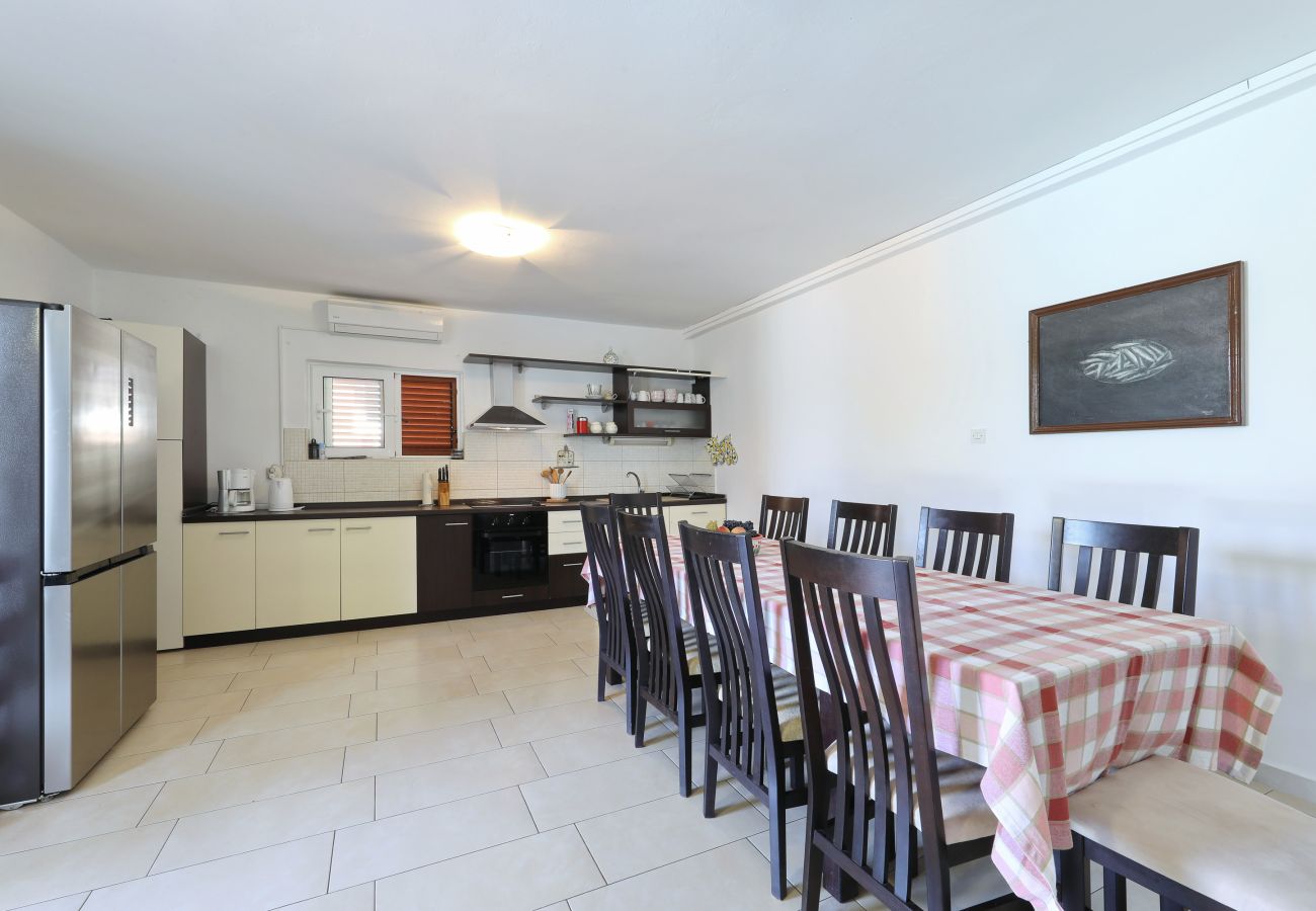 Ferienhaus in Polaca - Polaca, Ferienhaus mit Pool, Grill und