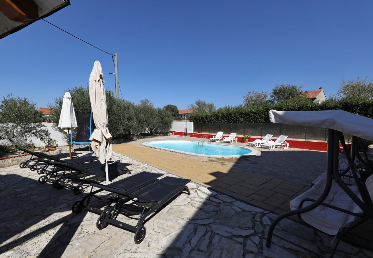 Ferienhaus in Polaca - Polaca, Ferienhaus mit Pool, Grill und