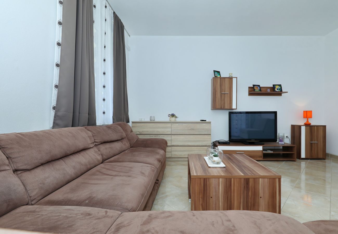 Ferienhaus in Polaca - Polaca, Ferienhaus mit Pool, Grill und