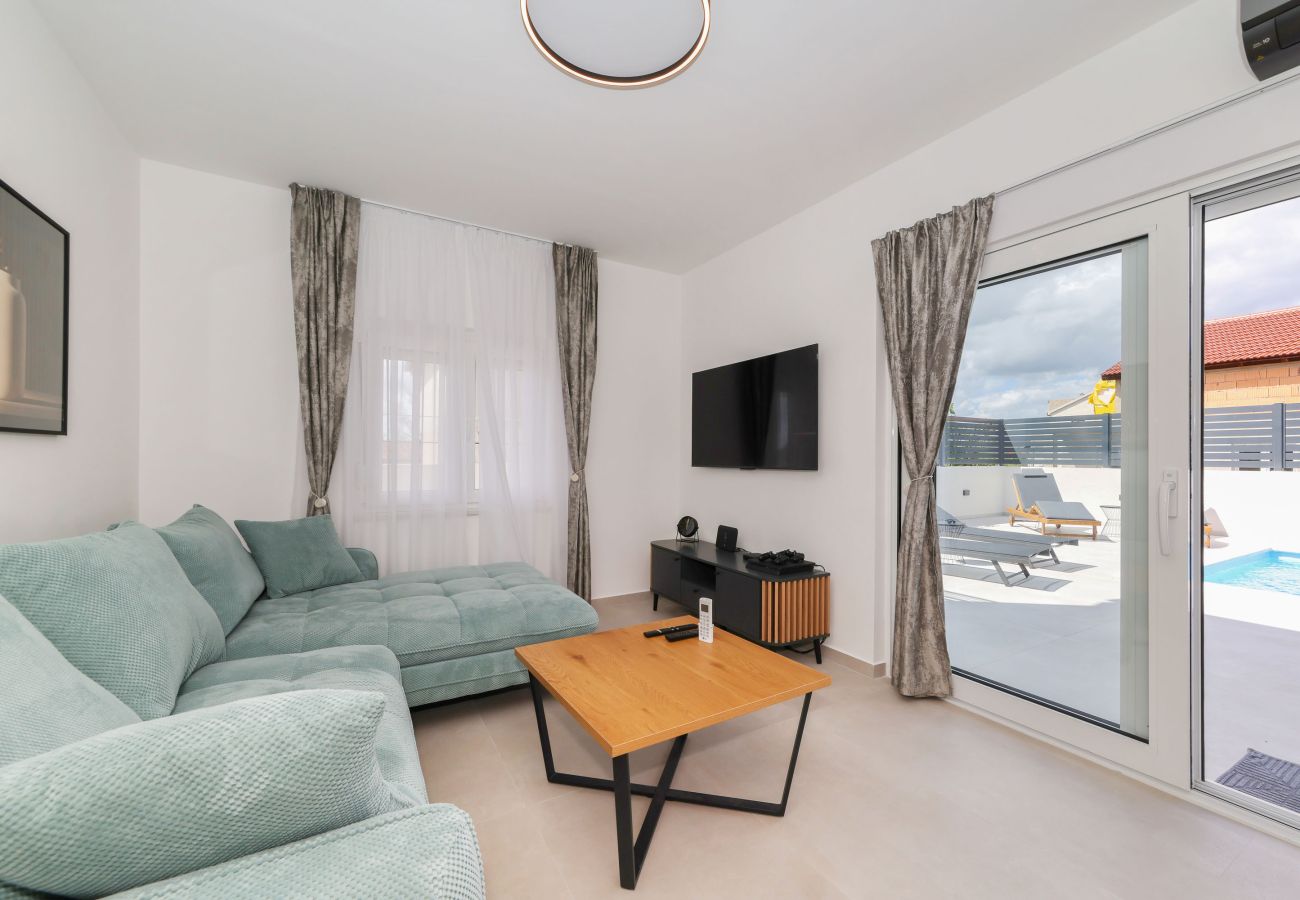 Ferienwohnung in Maslenica - Ferienhaus Kala Maslenica