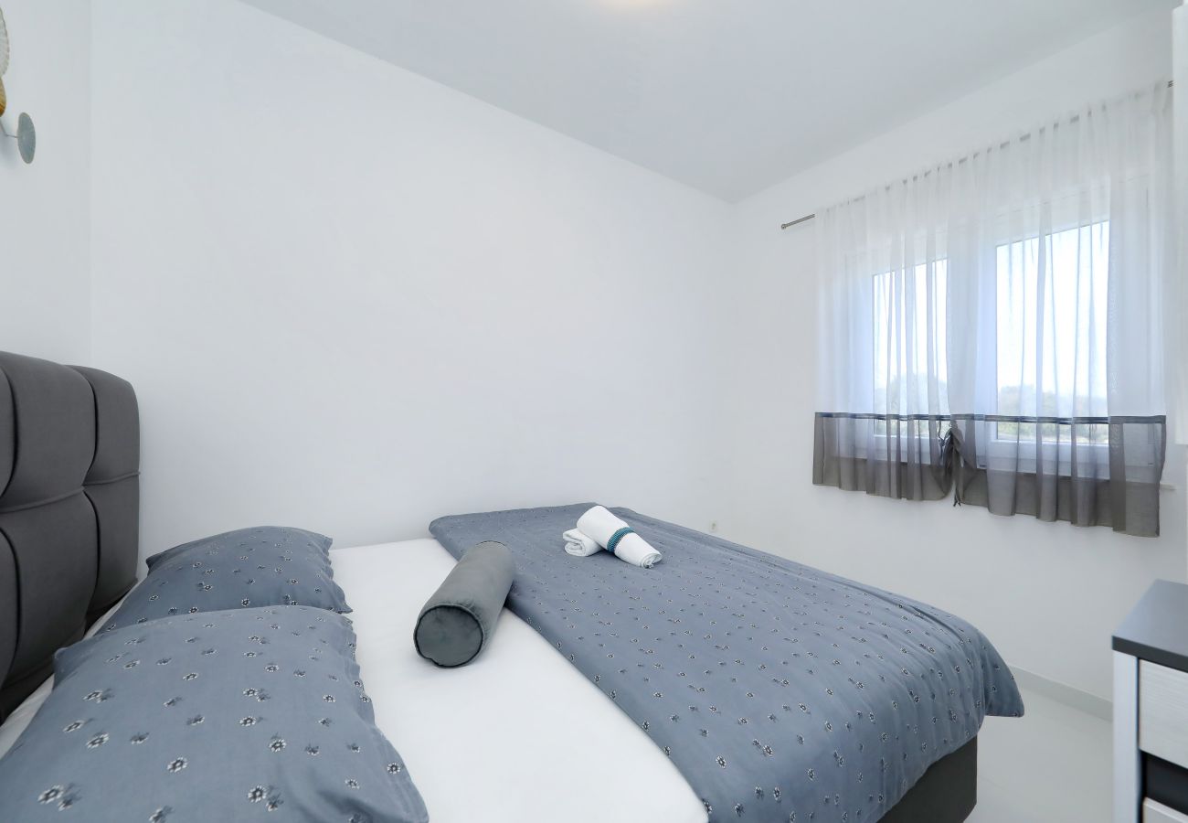 Ferienhaus in Dobropoljana - Orchid stay