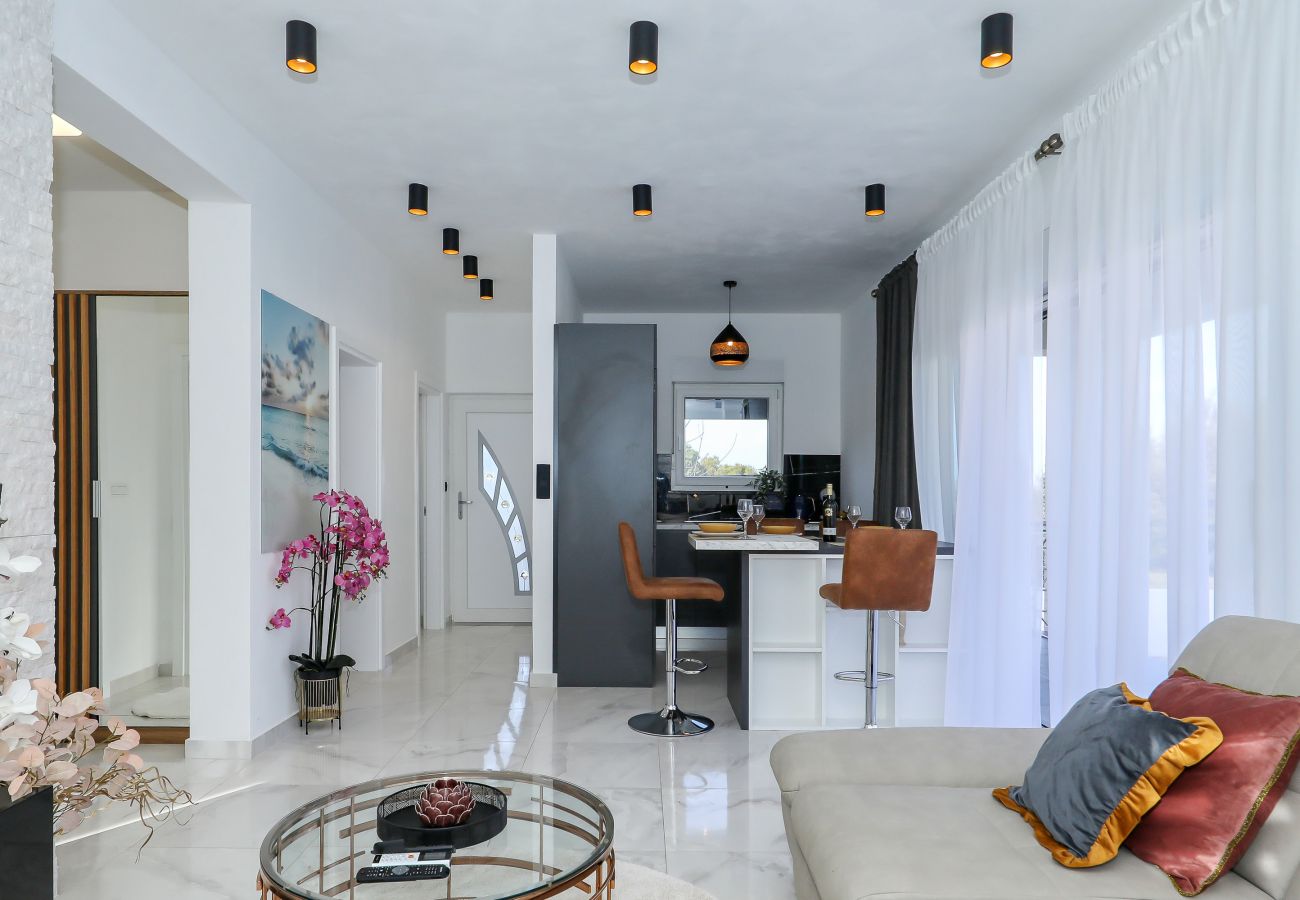 Ferienhaus in Dobropoljana - Orchid stay