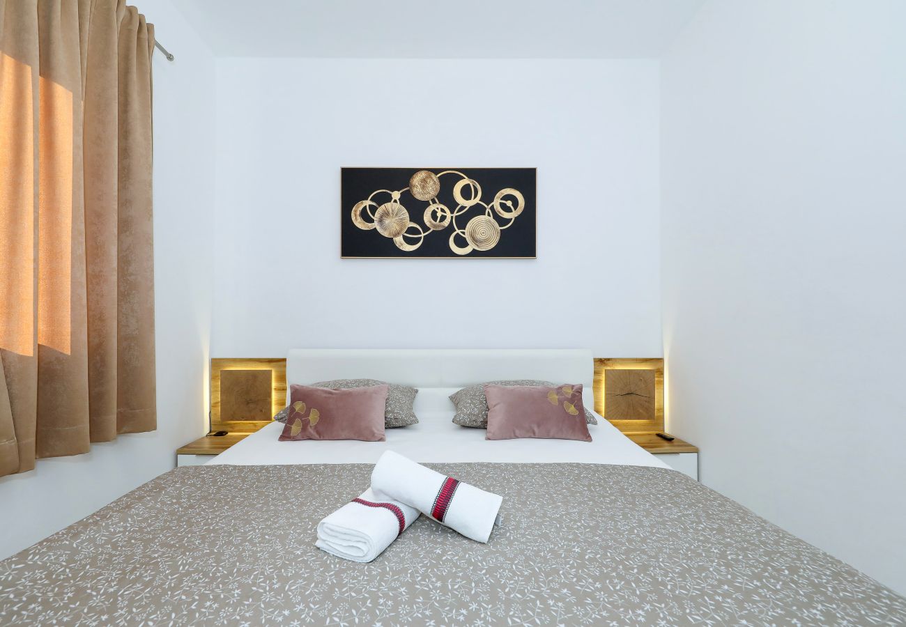 Ferienhaus in Dobropoljana - Orchid stay