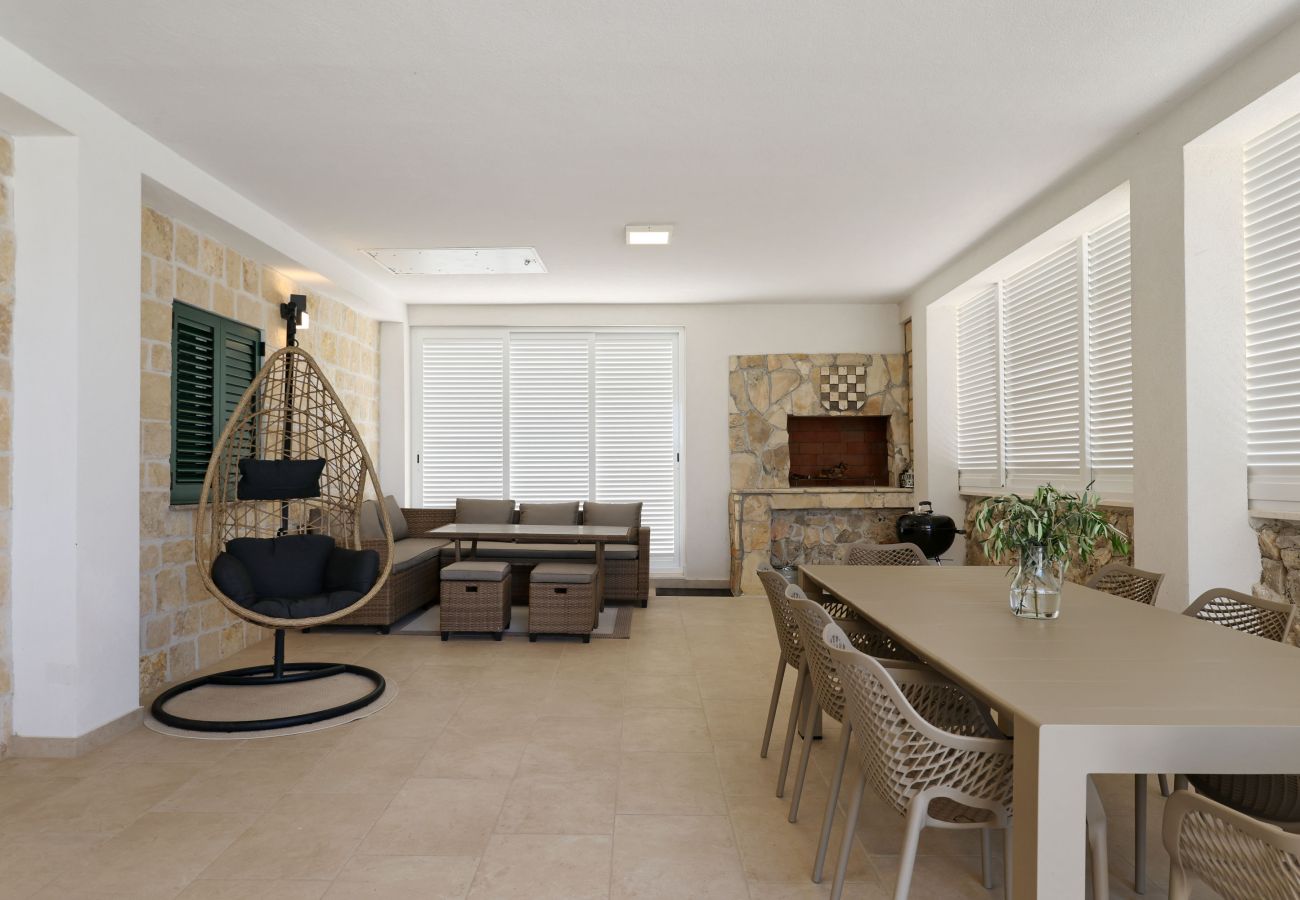 Ferienhaus in Vrsi - Holiday house Luca