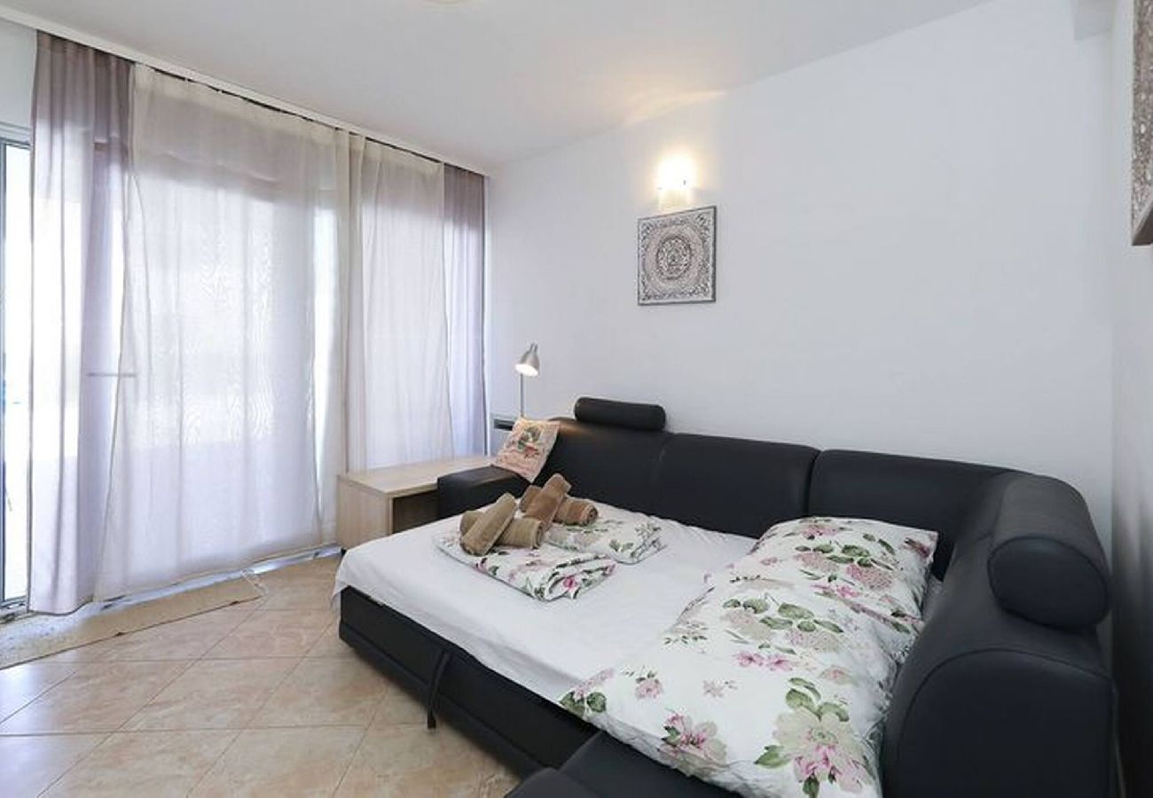 Ferienwohnung in Privlaka - -