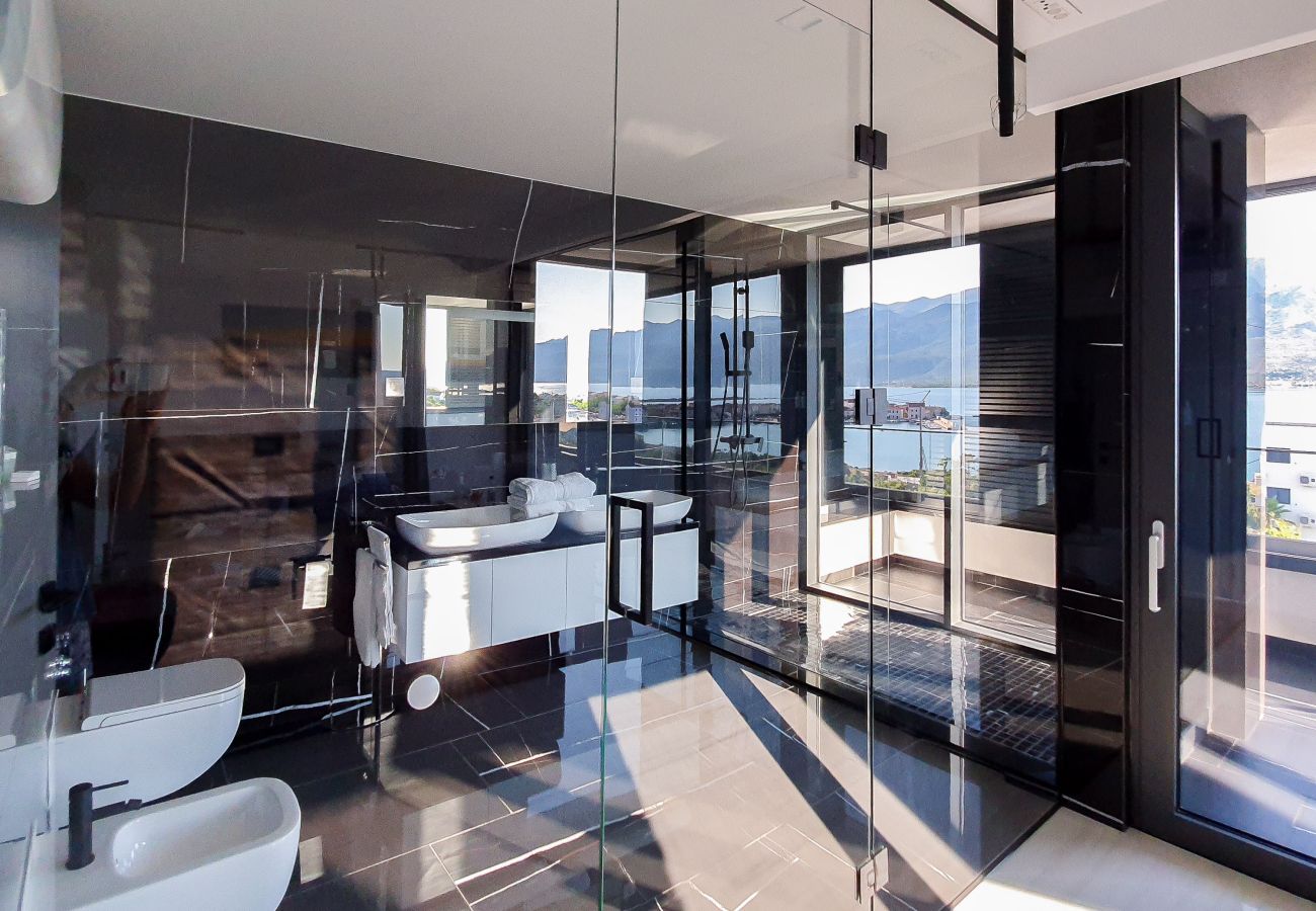 Villa in Vinjerac - Villa One mit beheiztem Pool