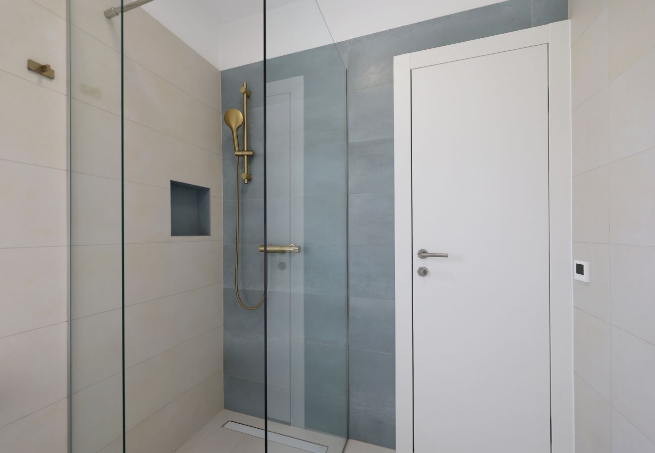 Ferienhaus in Zadar - Ferienhaus Casa Coral mit beheiztem Privatpool
