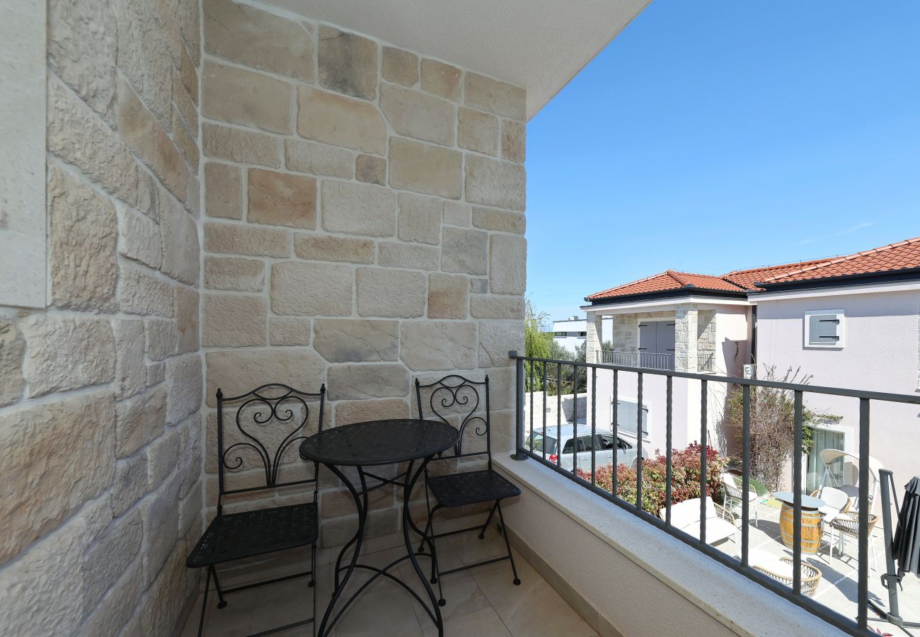 Ferienhaus in Zadar - Ferienhaus Casa Coral mit beheiztem Privatpool