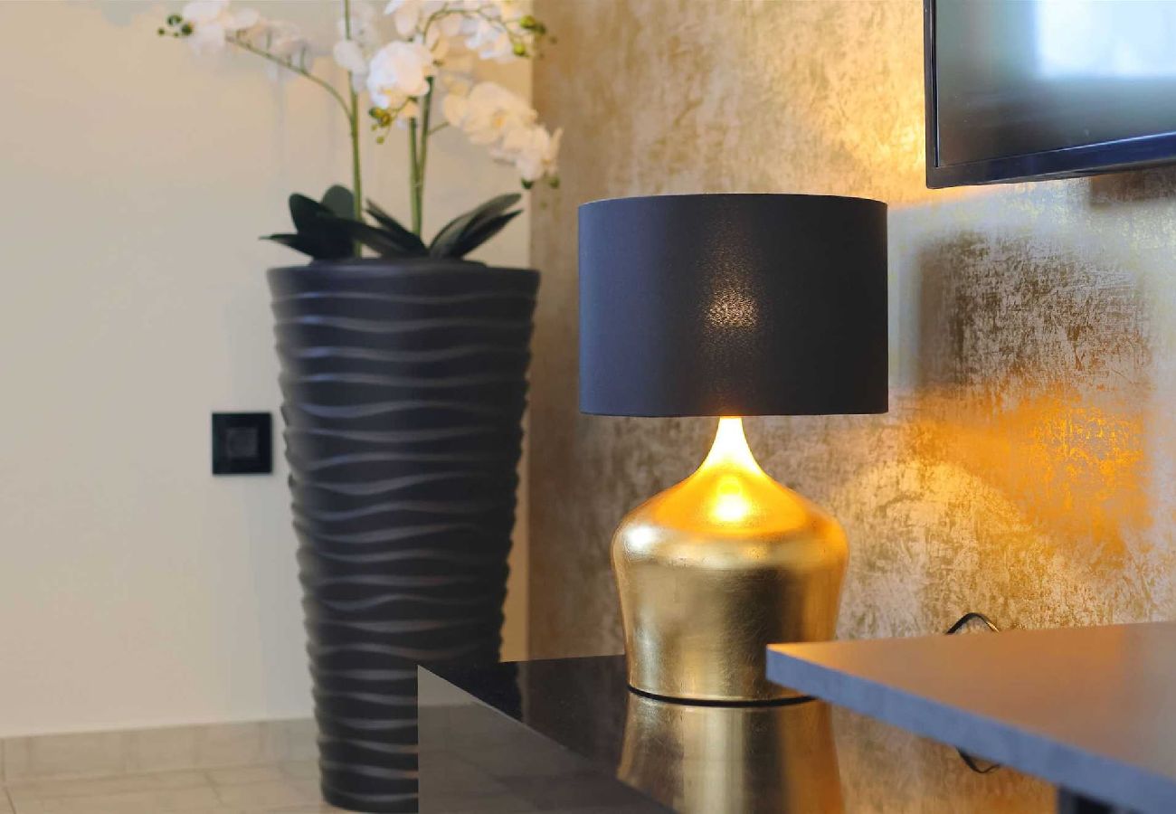 Ferienwohnung in Zadar - Ferienwohnung Luxury Apartment 4 mit Balkon
