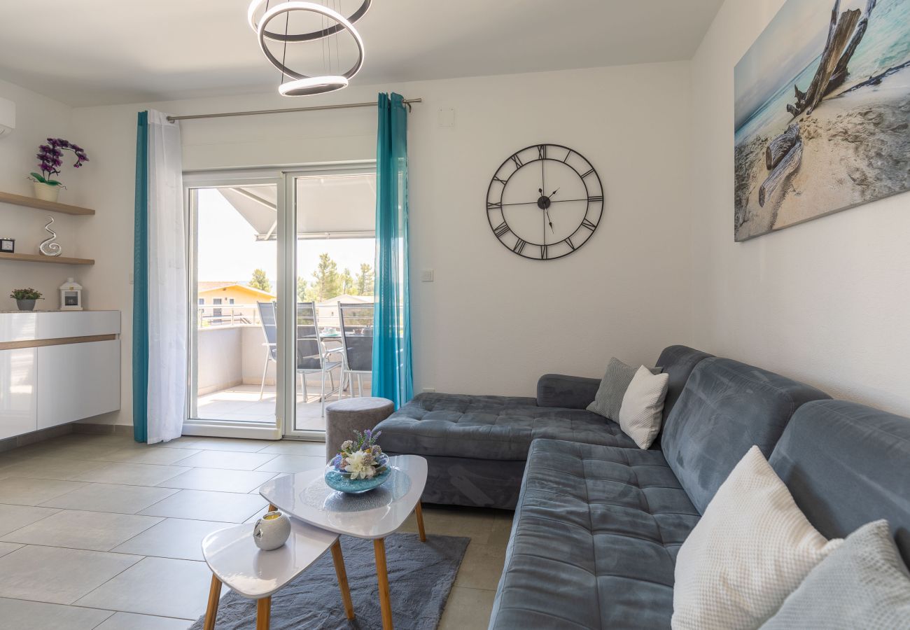Ferienwohnung in Starigrad - Ferienwohnung Sea & Stone No.3 mit Balkon
