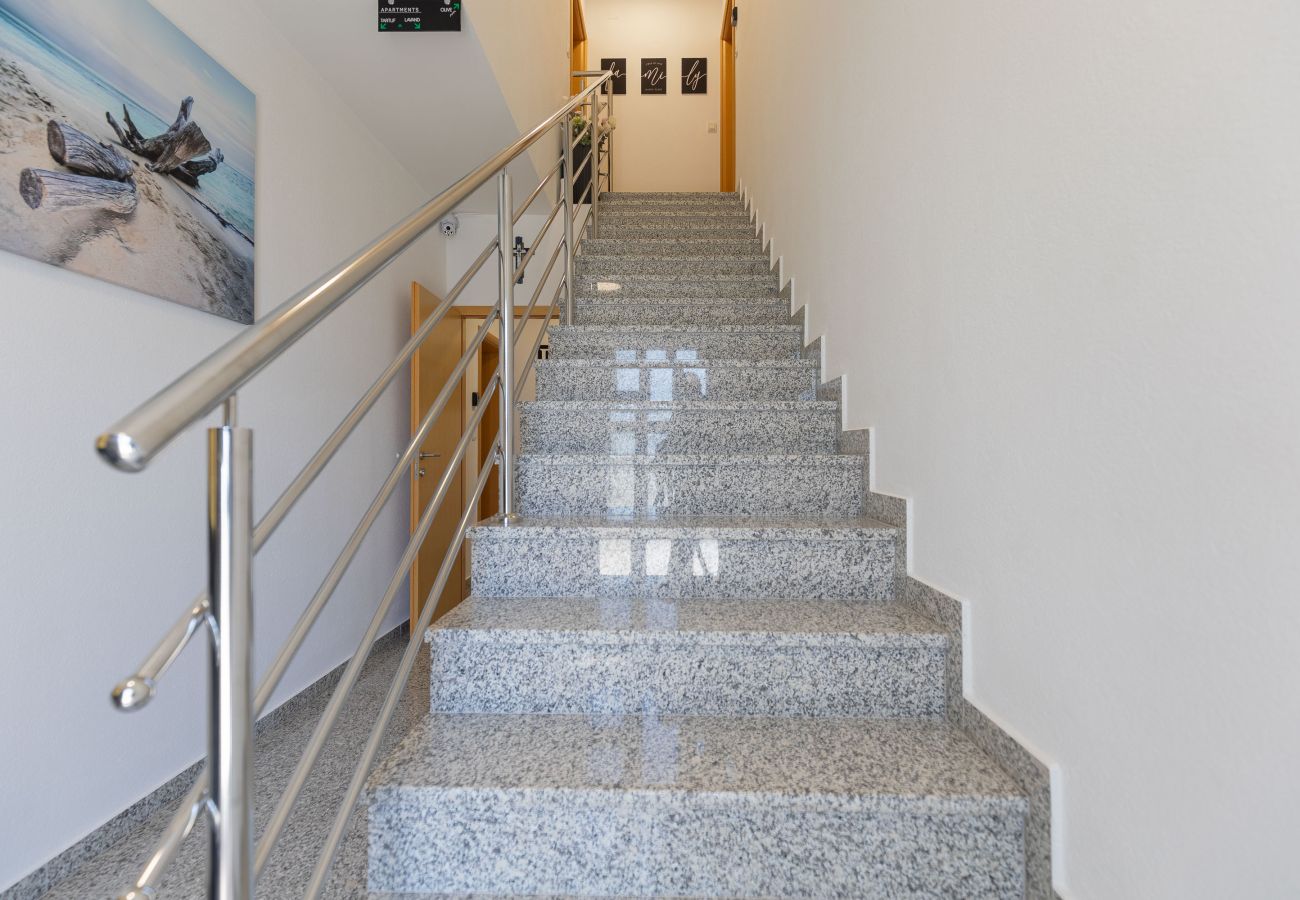 Ferienwohnung in Starigrad - Ferienwohnung Sea & Stone No.3 mit Balkon