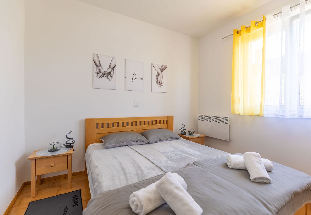 Ferienwohnung in Starigrad - Ferienwohnung Sea & Stone No.3 mit Balkon