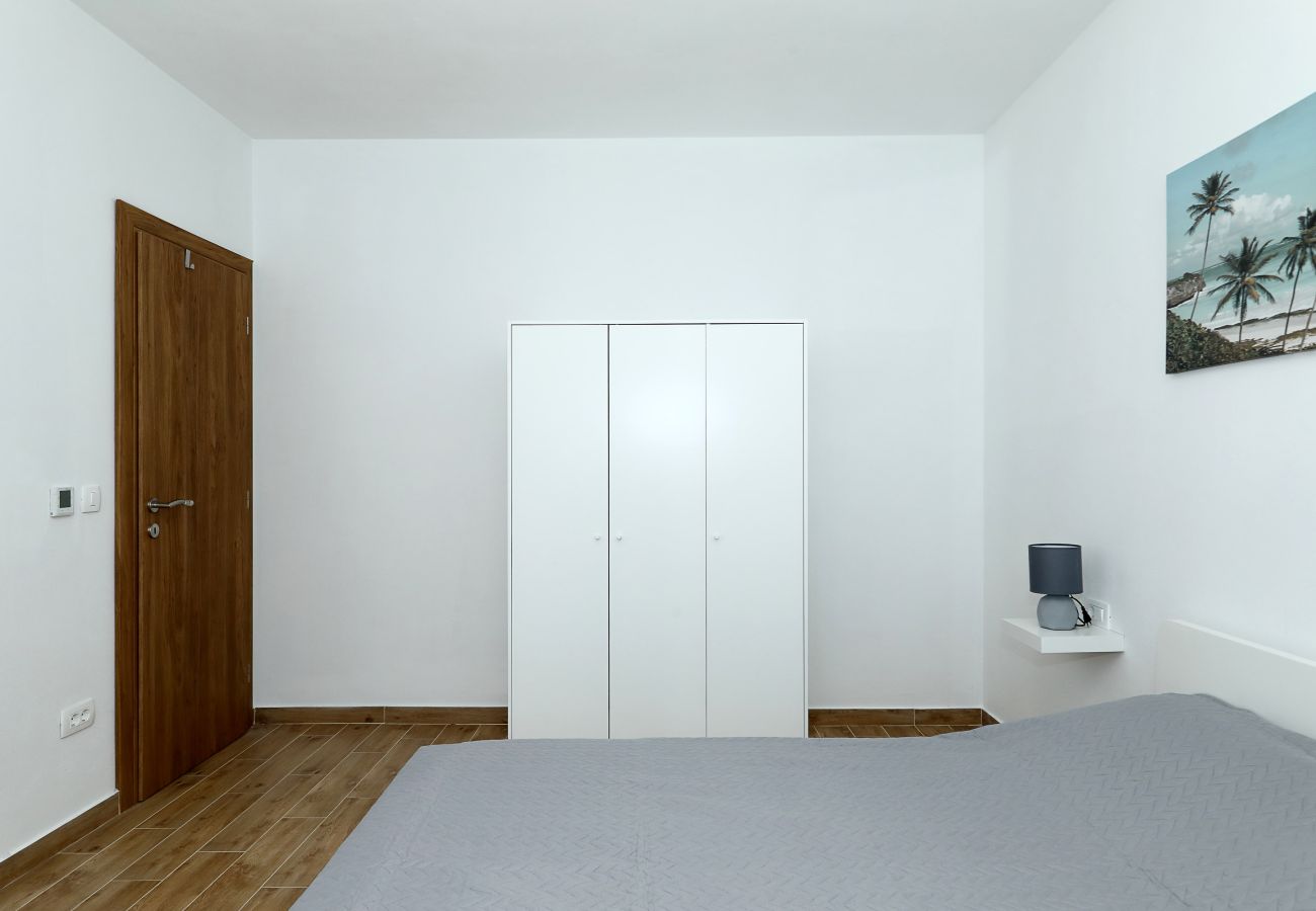 Ferienwohnung in Rovanjska - Temida, Charmante und strandnahe Ferienwohnung