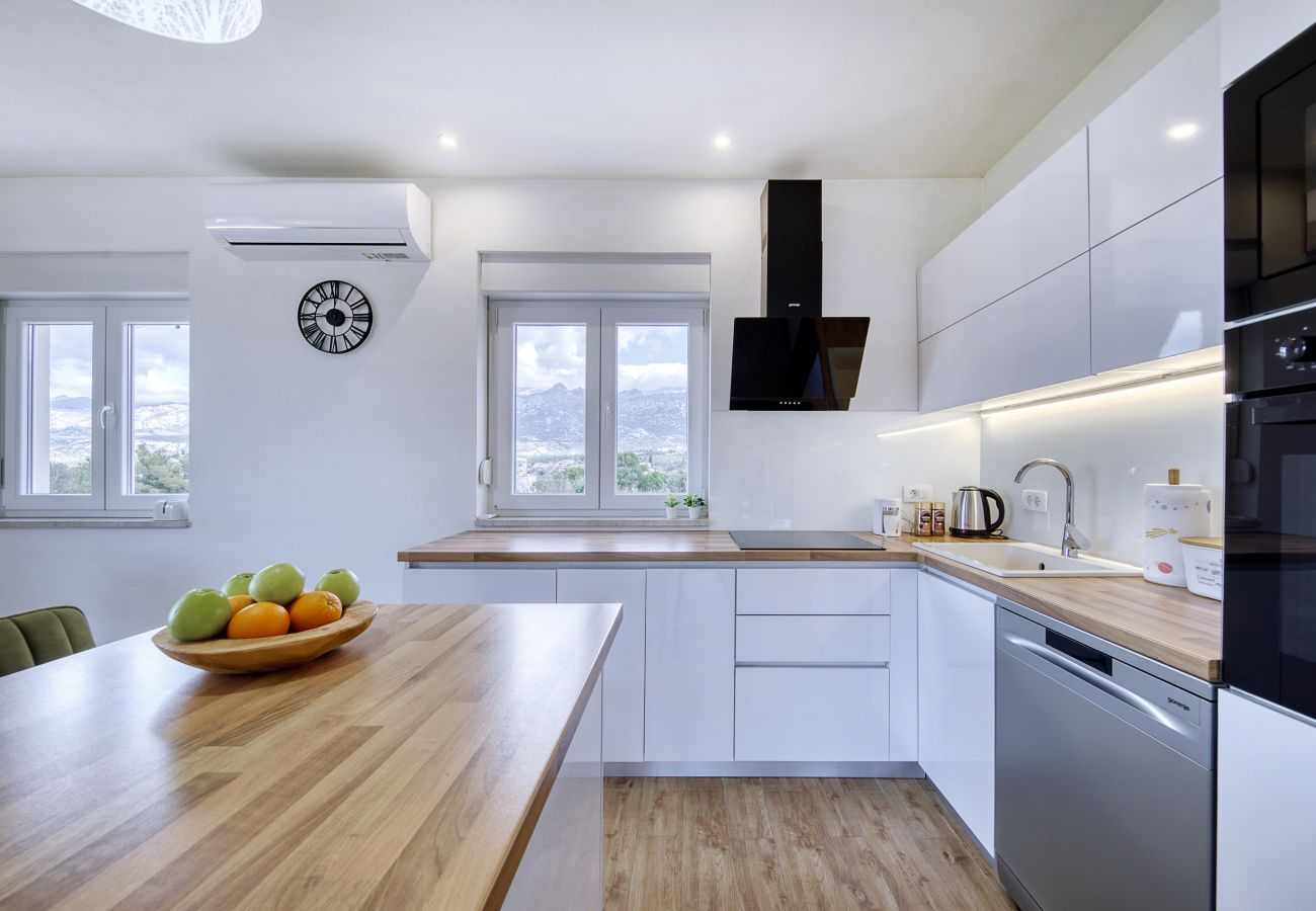 Ferienwohnung in Rovanjska - Temida, Charmante und strandnahe Ferienwohnung