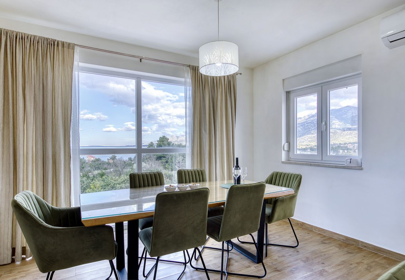 Ferienwohnung in Rovanjska - Temida, Charmante und strandnahe Ferienwohnung