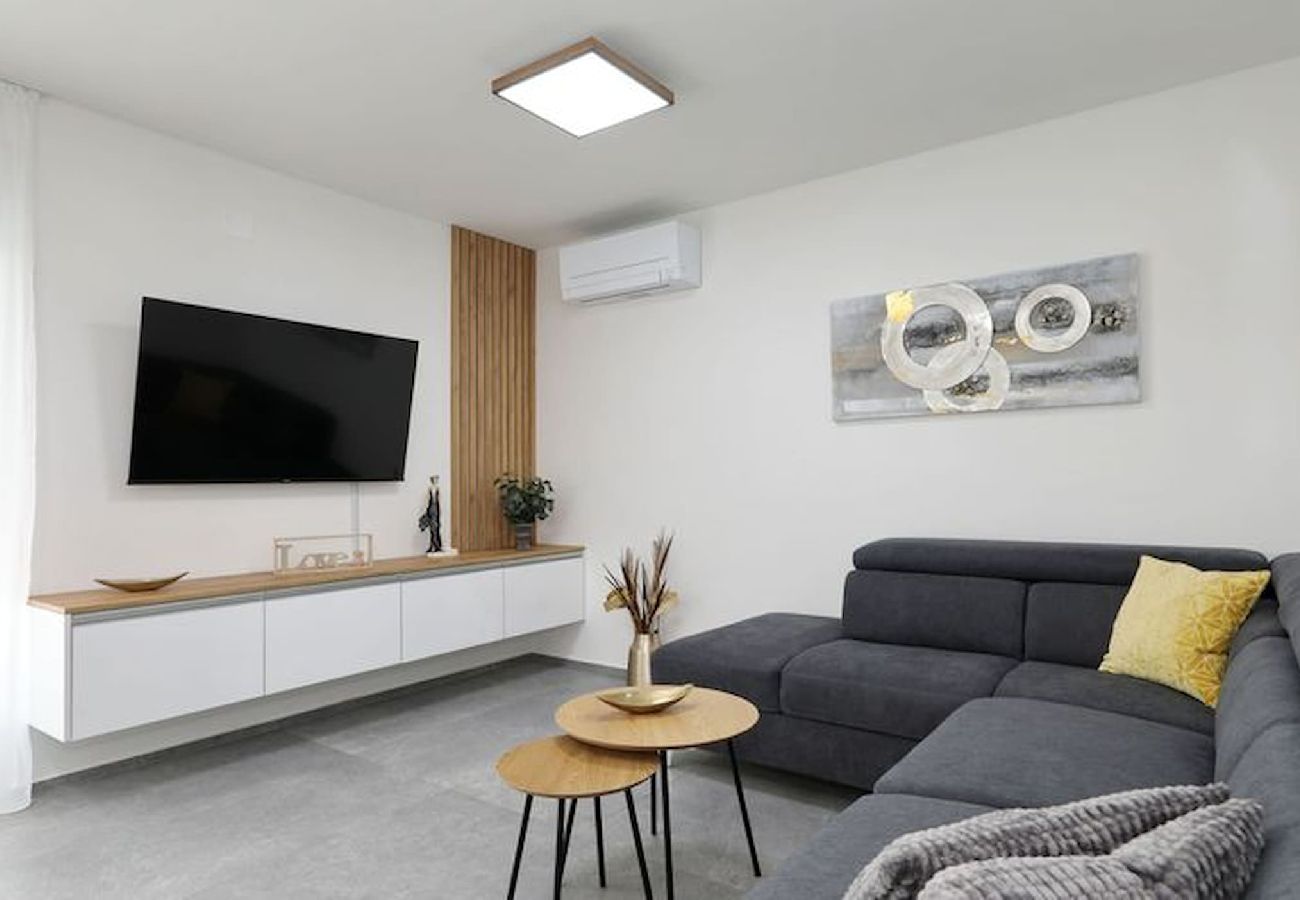 Ferienwohnung in Vir - Cicak, No.2