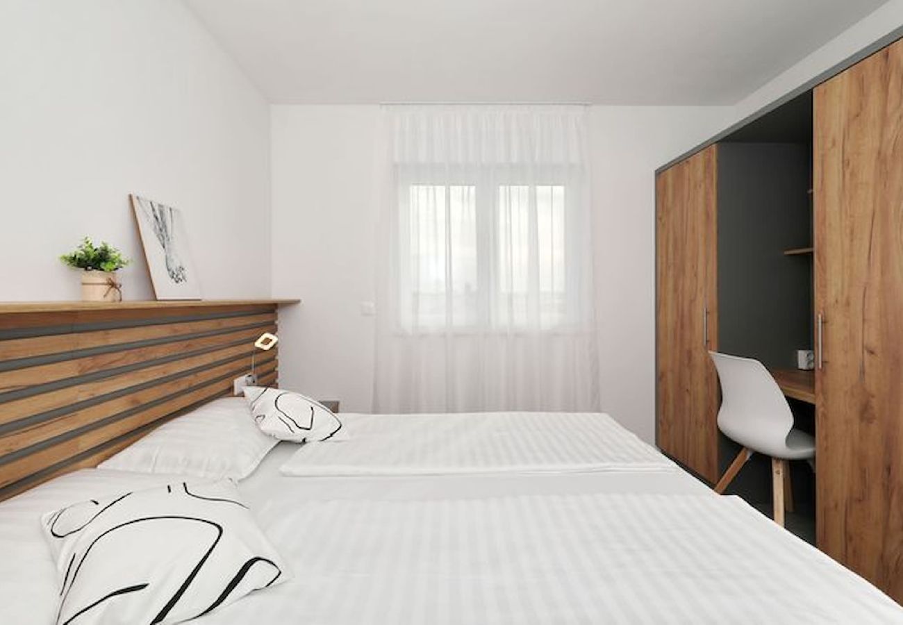 Ferienwohnung in Vir - Cicak, No.2