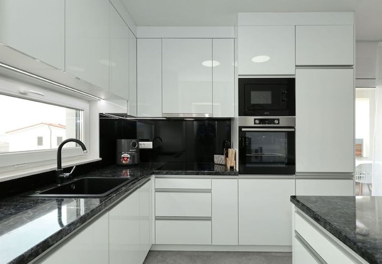 Ferienwohnung in Vir - Cicak, No.2