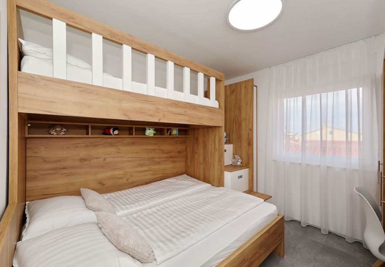 Ferienwohnung in Vir - Cicak, No.2