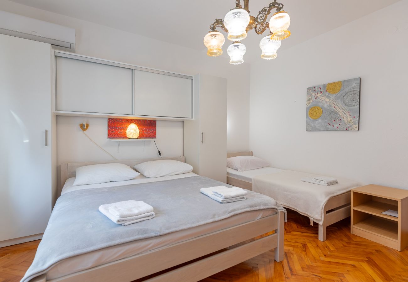 Zimmeranmietung in Starigrad - Tinka, Zimmer No 3