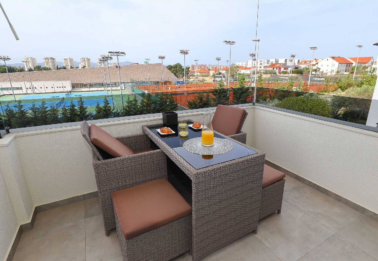 Ferienwohnung in Zadar -  Penthouse 5 mit Whirlpool und Meerblick