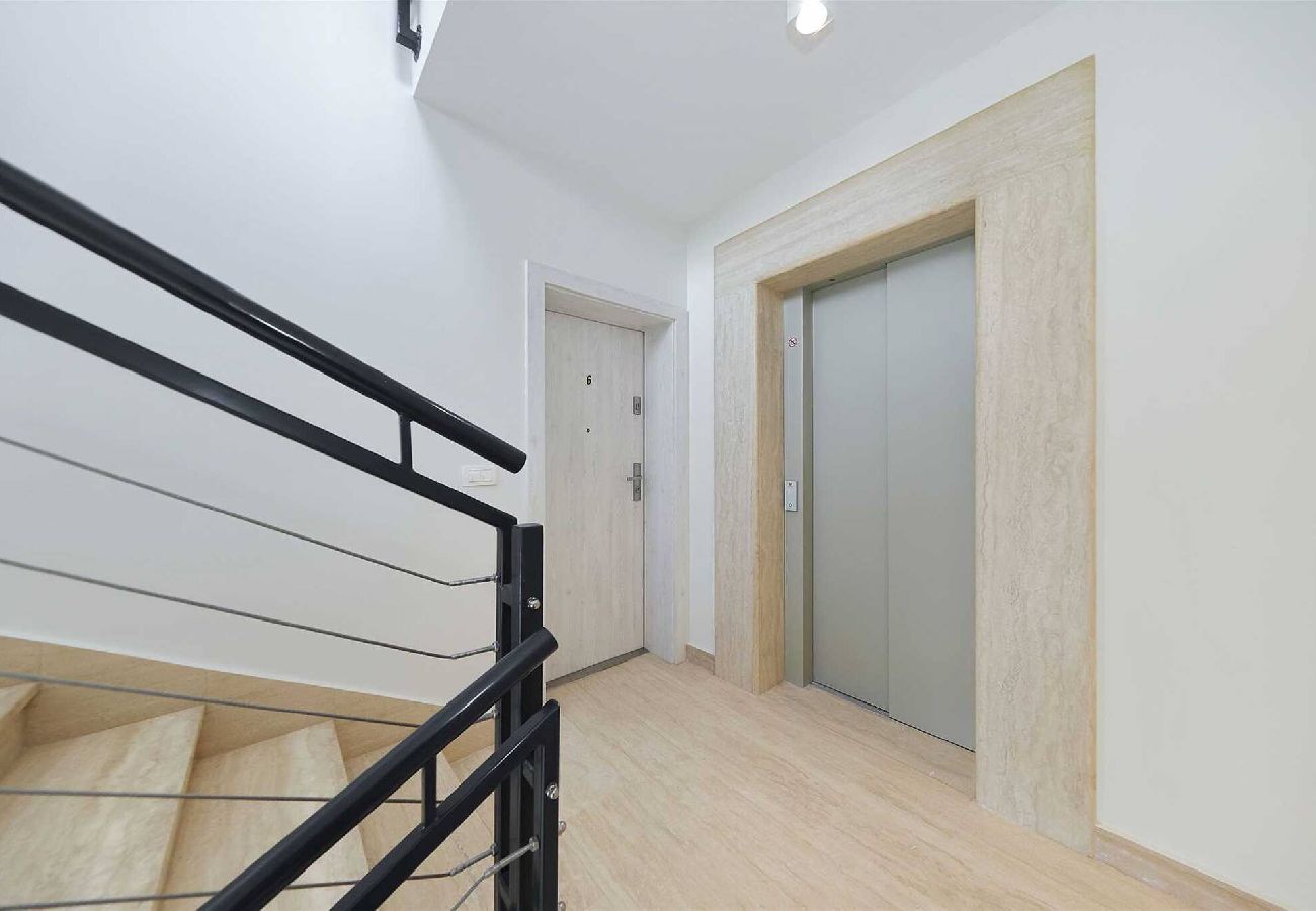 Ferienwohnung in Zadar -  Penthouse 5 mit Whirlpool und Meerblick