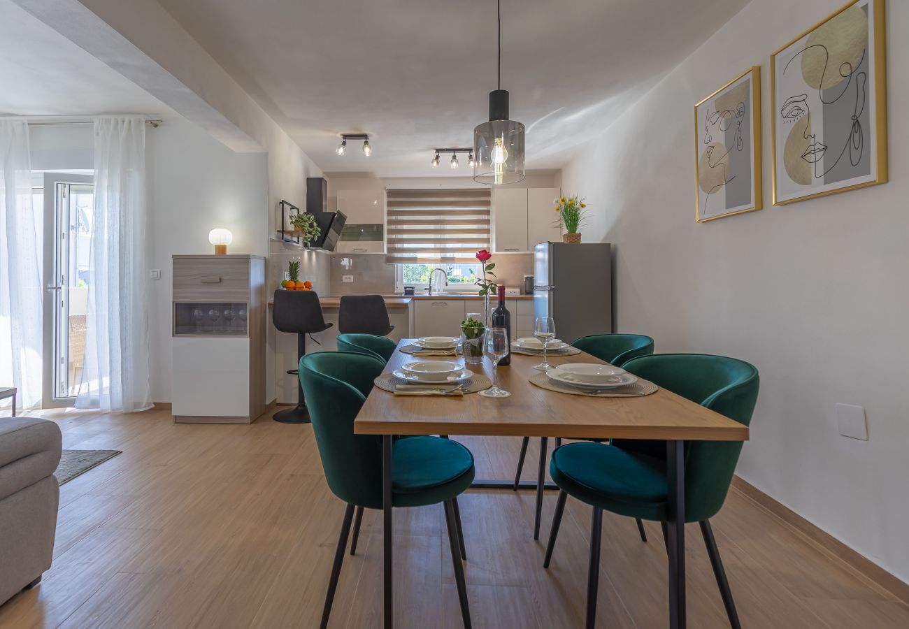 Ferienwohnung in Zadar - Klanac No 1