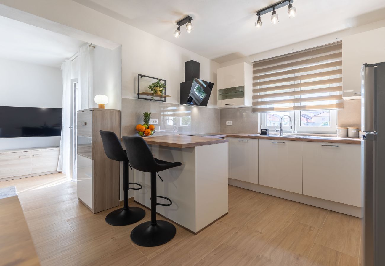 Ferienwohnung in Zadar - Klanac No 1