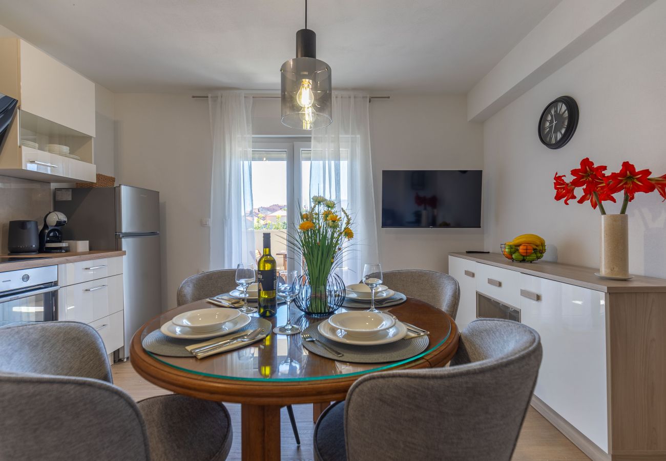 Ferienwohnung in Zadar - Klanac No 2