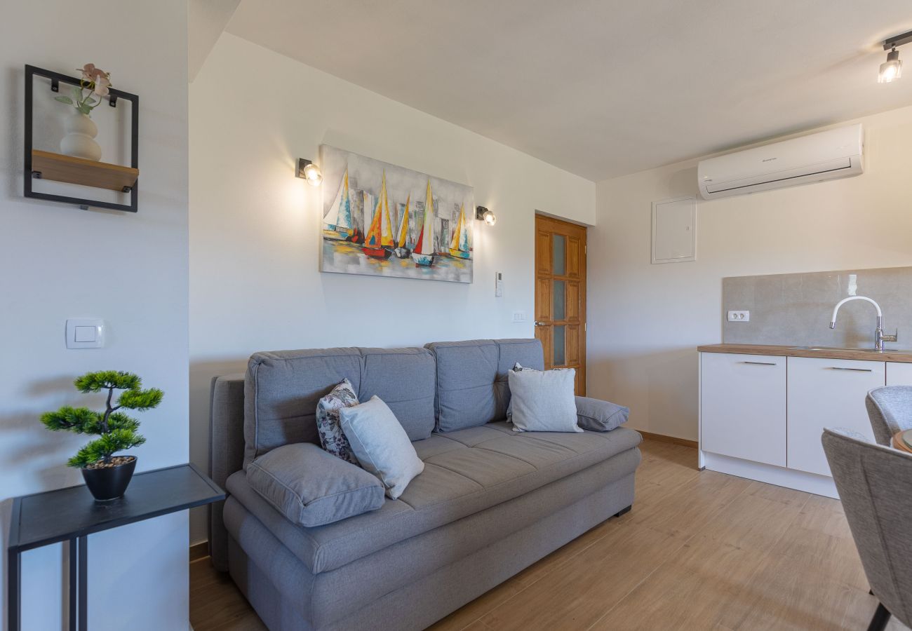 Ferienwohnung in Zadar - Klanac No 2