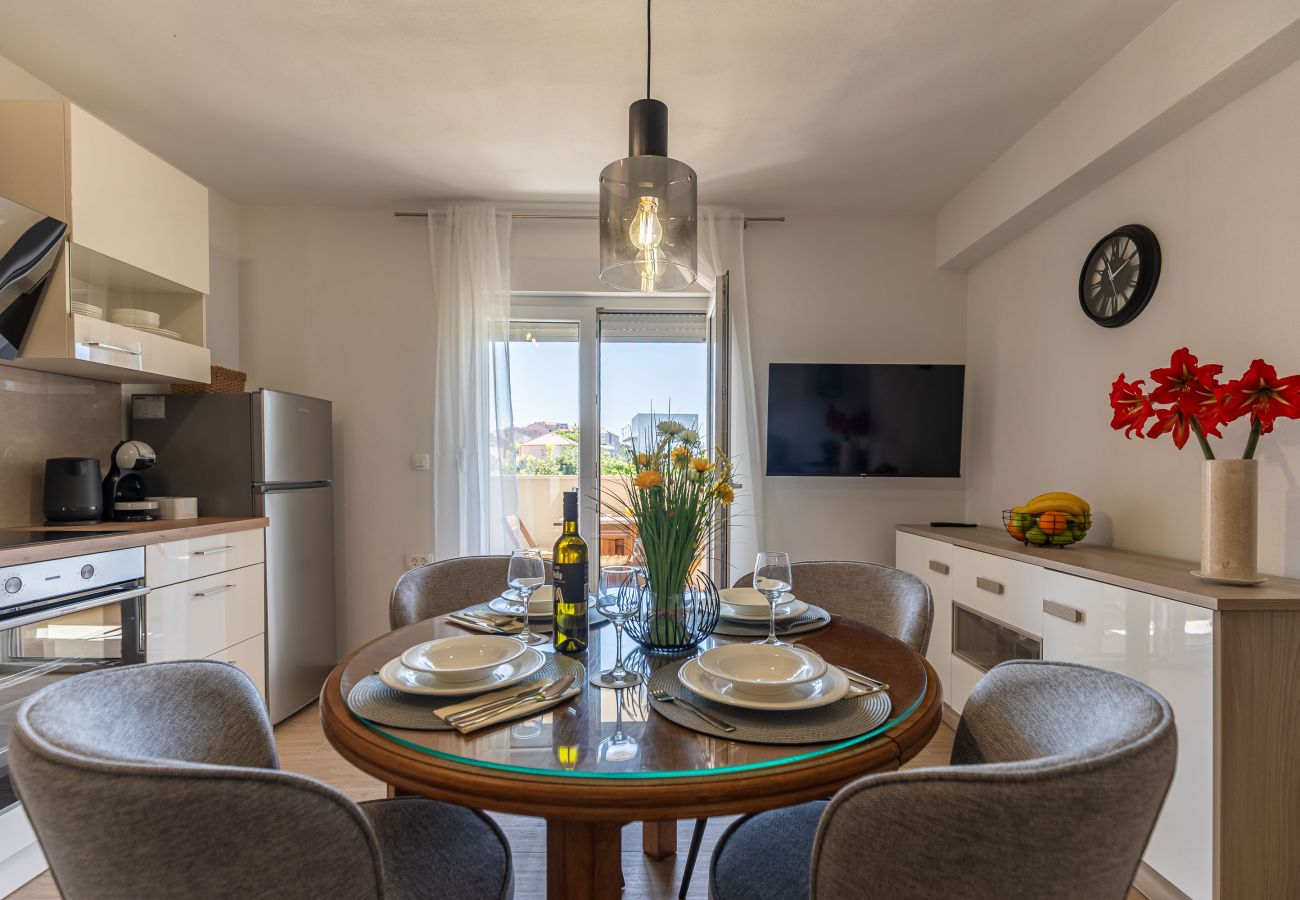 Ferienwohnung in Zadar - Klanac No 2