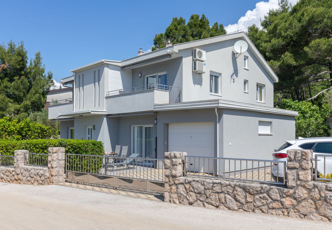 Ferienwohnung in Starigrad - Ferienwohnung Sea & Stone No.1 strandnah