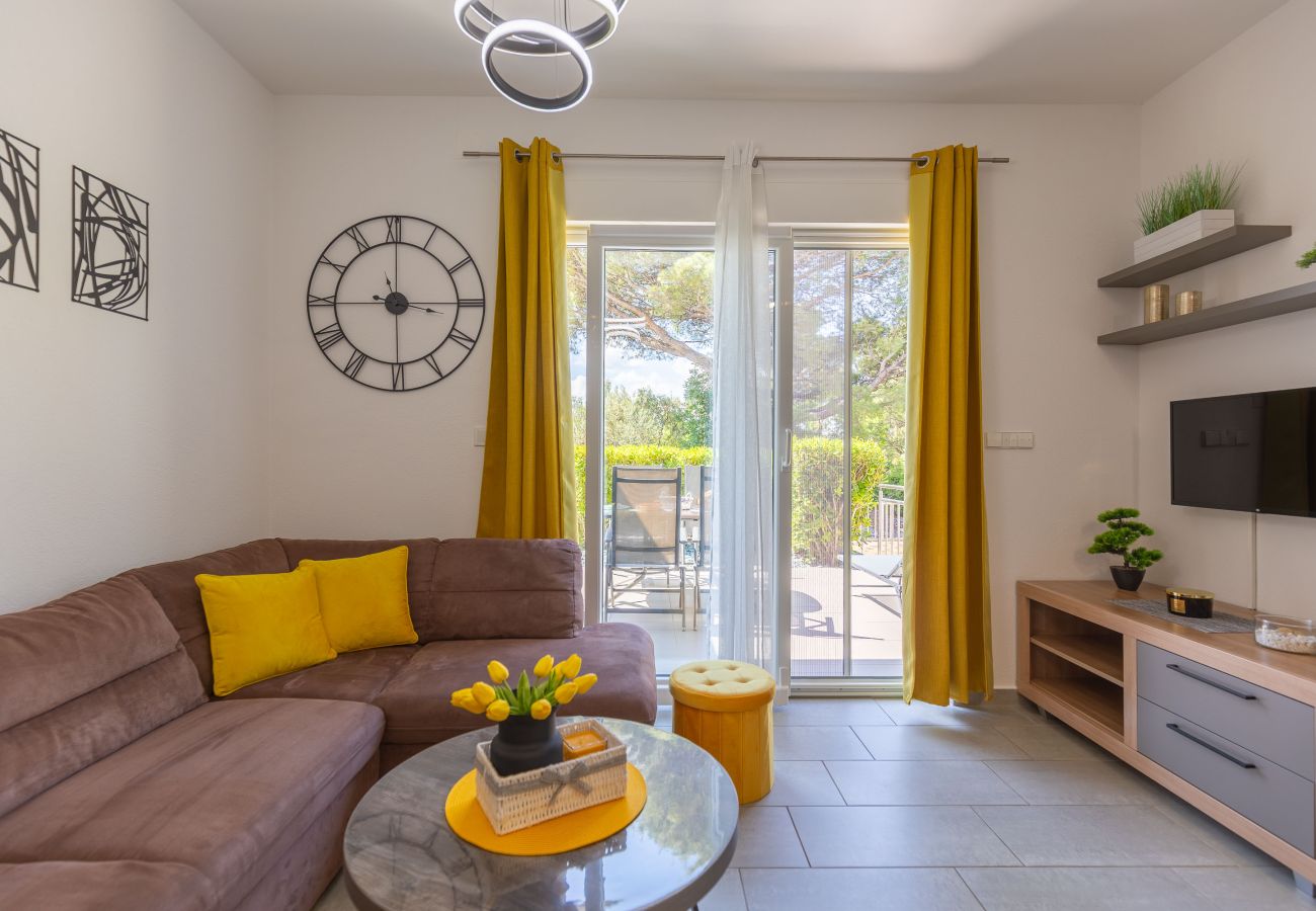Ferienwohnung in Starigrad - Ferienwohnung Sea & Stone No.1 strandnah