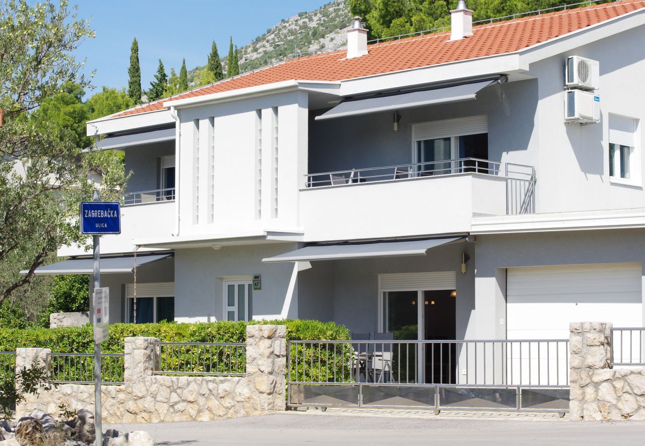 Ferienwohnung in Starigrad - Ferienwohnung Sea & Stone No.1 strandnah