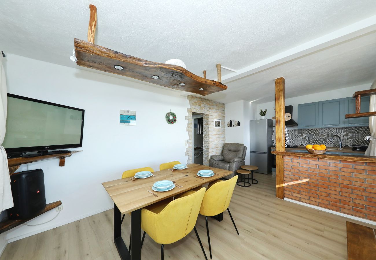 Ferienhaus in Dobropoljana - Robinsonade Pašman – Meerblick & Ruhe