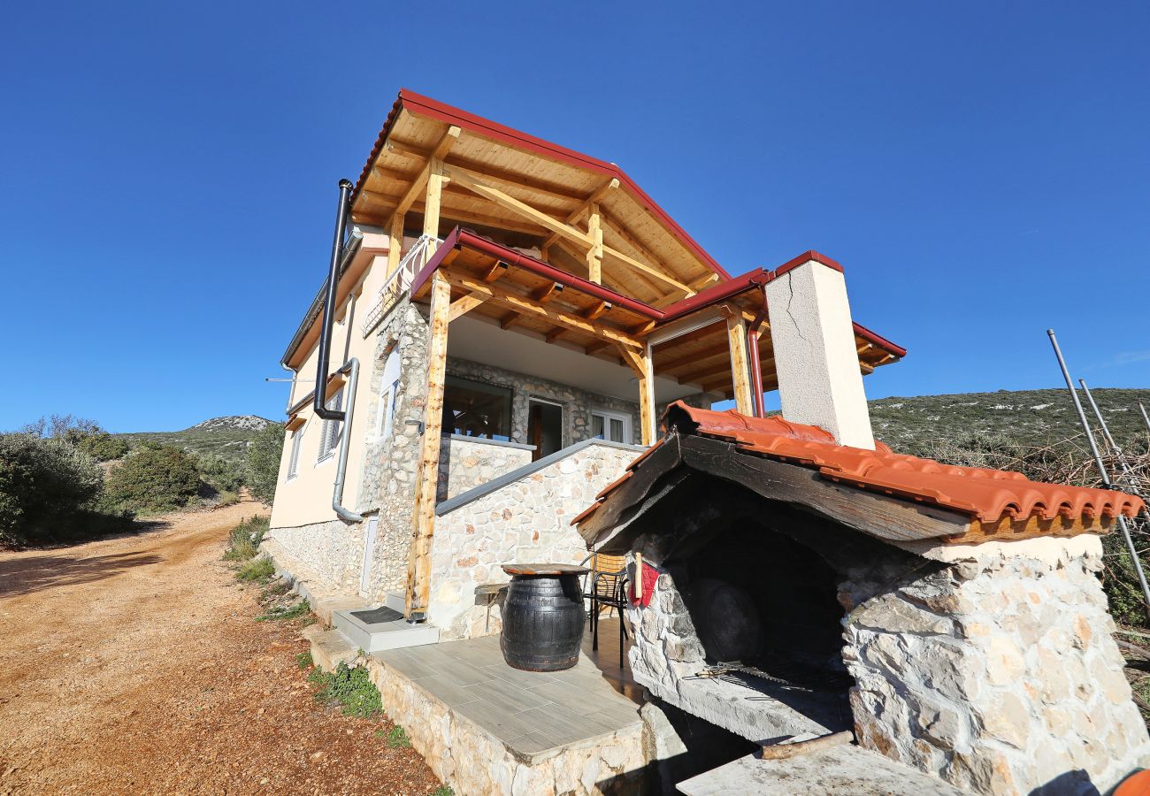 Ferienhaus in Dobropoljana - Robinsonade Pašman – Meerblick & Ruhe