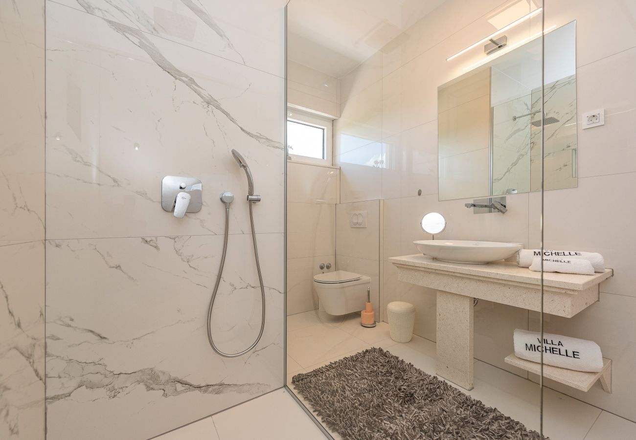 Villa in Maslenica - Villa Michelle Maslenica - Infinity