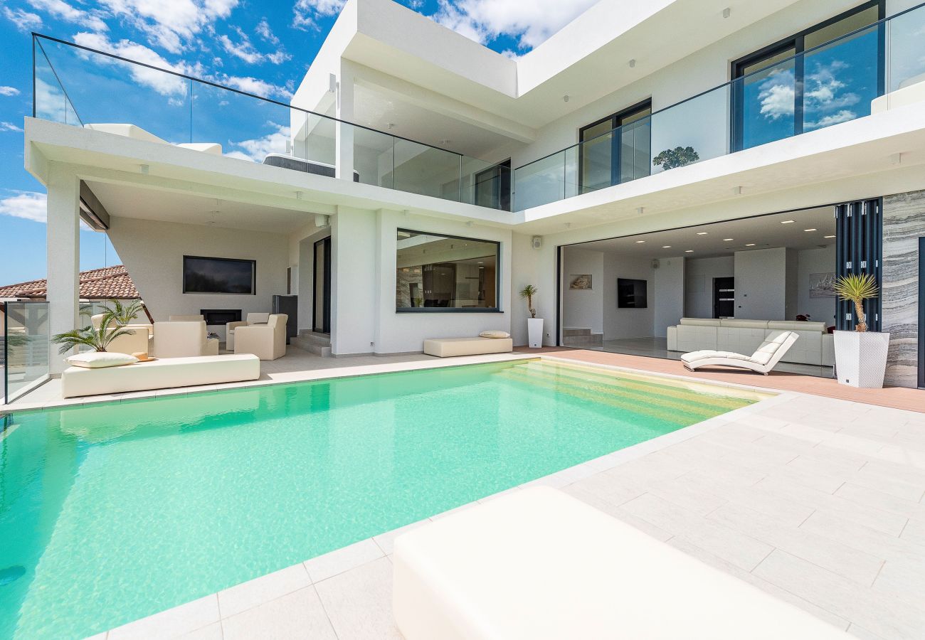 Villa in Maslenica - Villa Michelle Maslenica - Infinity