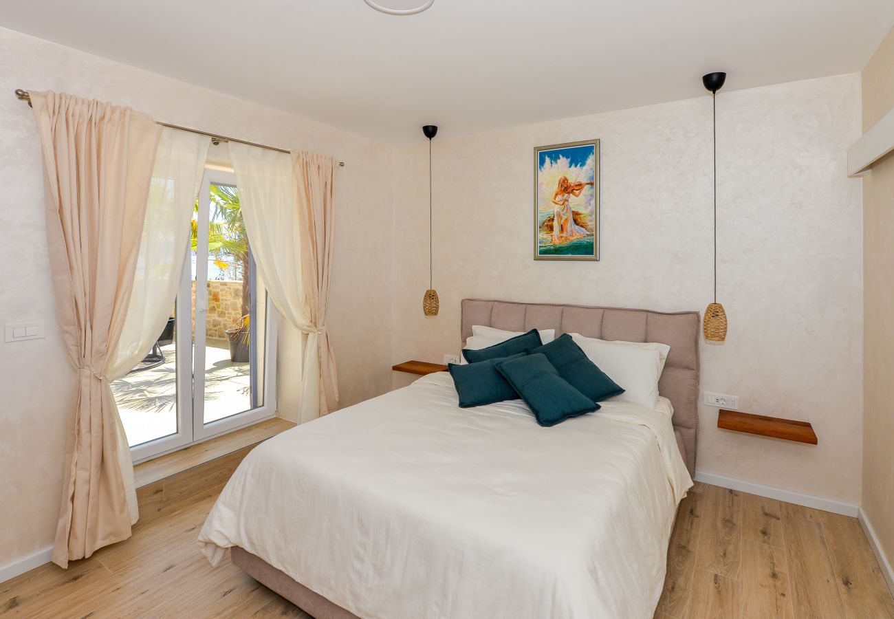 Villa in Dobropoljana - Magna