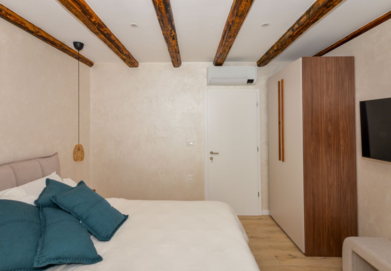 Villa in Dobropoljana - Magna